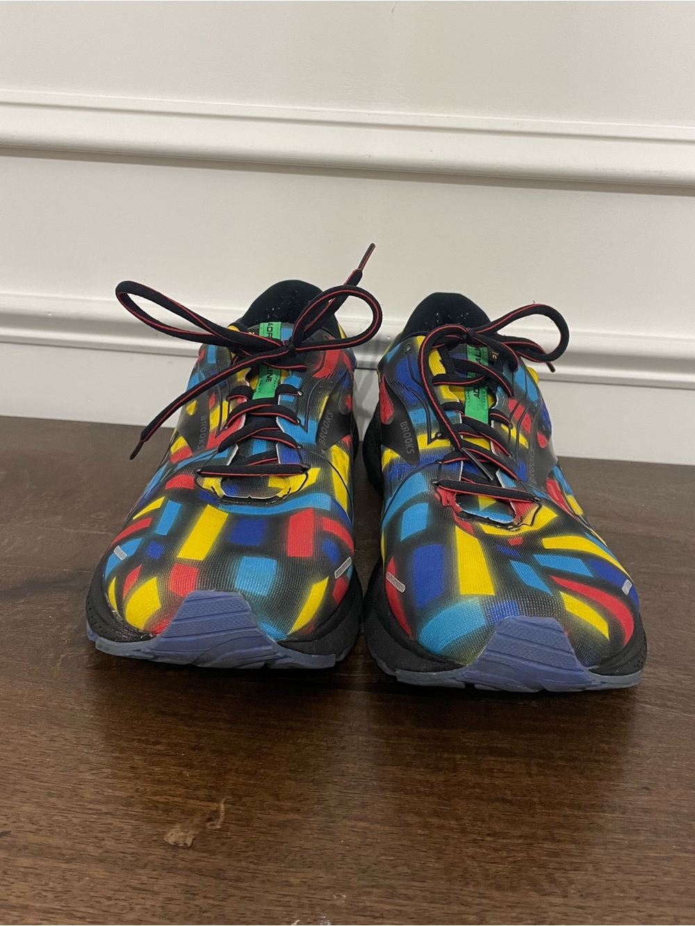 Brooks Men’s Adrenaline GTS 21 Running Shoe - Picture 3 of 7